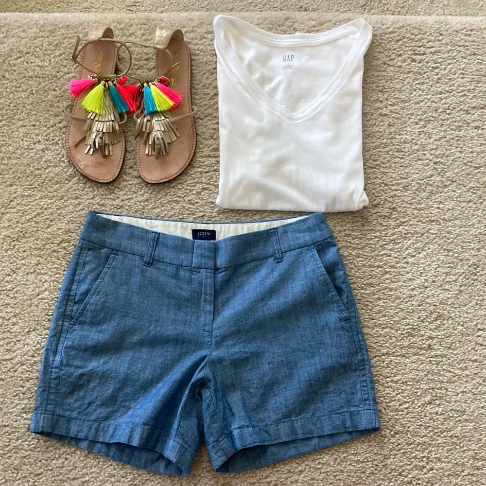 J. Crew Classic Chambray Shorts - Picture 1 of 7
